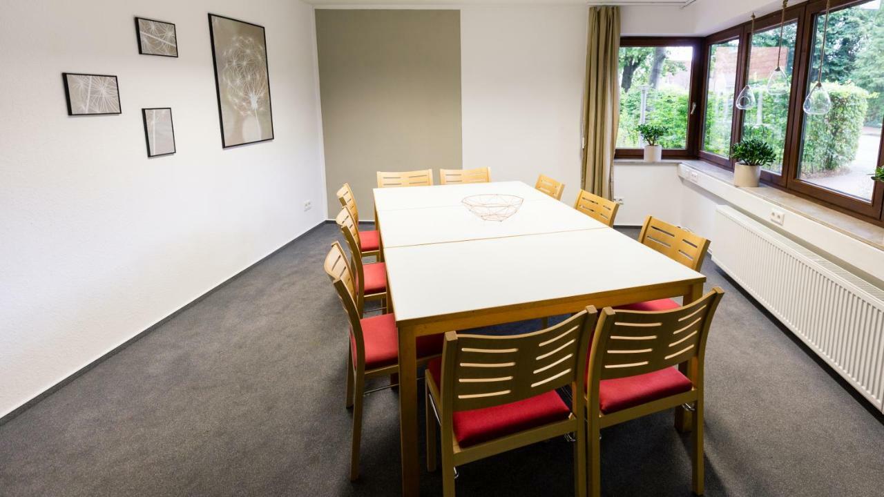 Ostel Jugendhotel Bremervörde Eksteriør billede